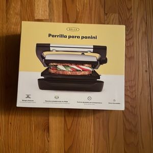 Bella Panini Grill, stainless steel, floating Hinge.